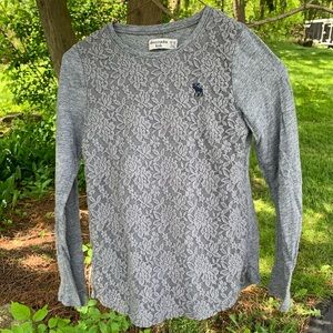 long sleeve gray tee